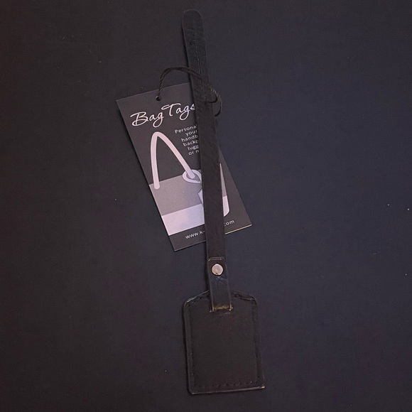 NWT “K•Carroll” Bag Tag,  Monogram Letter "V" Black Bag Tag with "Tan" Letter - Picture 3 of 7